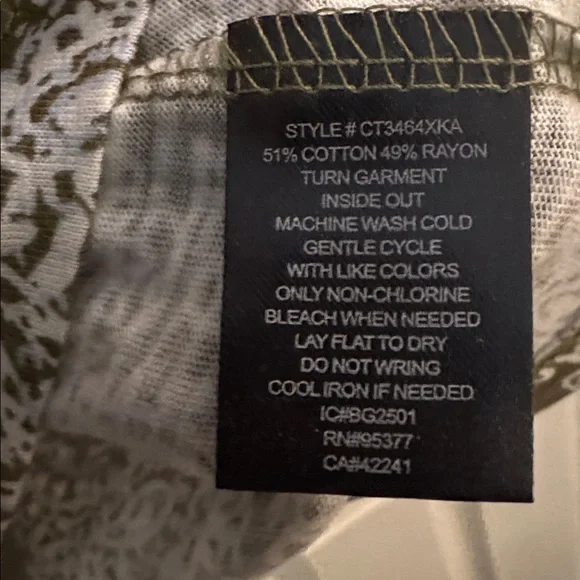 Sanctuary T Shirt - Picture 9 of 9